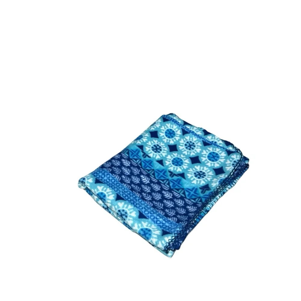 Blue and Turquoise Aqua Medallion Print Fleece Blanket Accent Throw Cover Quilt